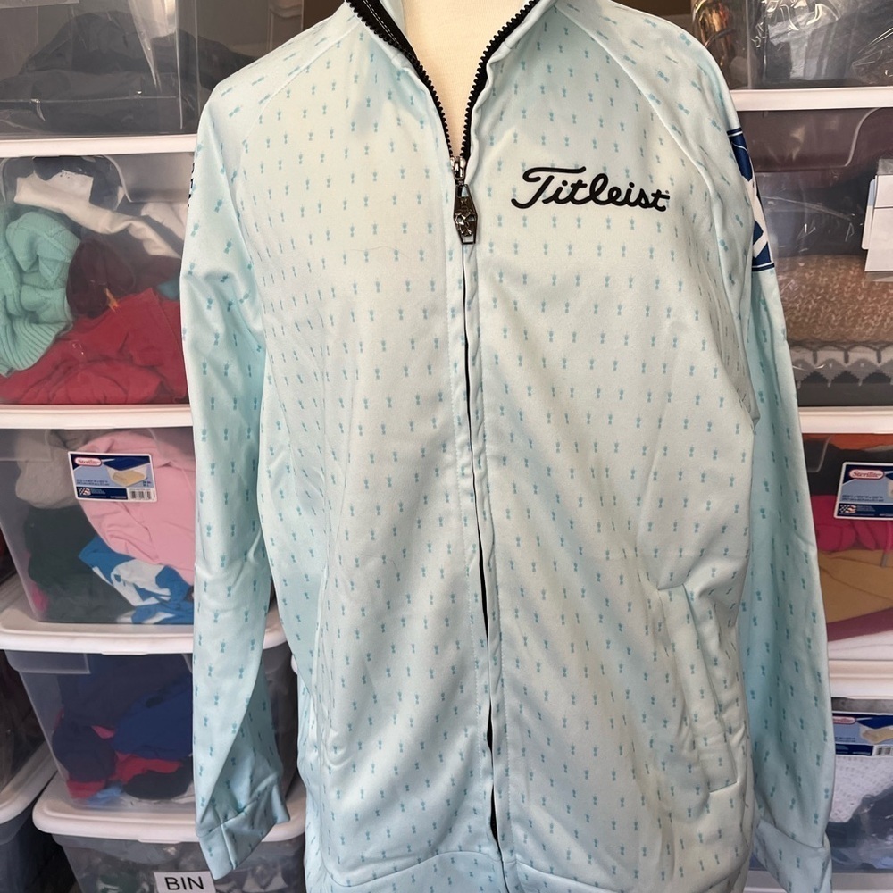 Golf Jacket - Picture 2 of 9